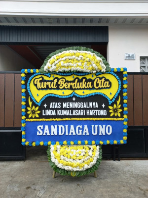 Papan Bunga Duka di Margoluwih